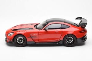 Mercedes AMG GT Black Series Raudonas Asia Exclusive Norev 1:18 183906 Metalas - nuotrauka 4 iš 8