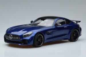 Mercedes AMG GT R C190 Spindinčiai Mėlynas AUTOart 1:18 76334 Metalas