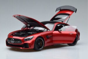 Mercedes AMG GT R C190 Kardinolo Raudona AUTOart 1:18 76331 Metalas - nuotrauka 2 iš 7