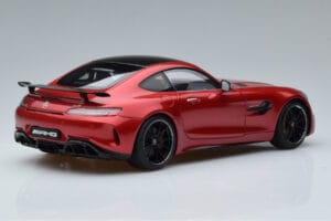 Mercedes AMG GT R C190 Kardinolo Raudona AUTOart 1:18 76331 Metalas - nuotrauka 3 iš 7