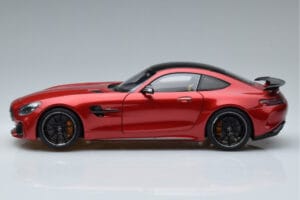 Mercedes AMG GT R C190 Kardinolo Raudona AUTOart 1:18 76331 Metalas - nuotrauka 4 iš 7