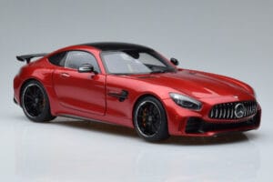 Mercedes AMG GT R C190 Kardinolo Raudona AUTOart 1:18 76331 Metalas - nuotrauka 5 iš 7