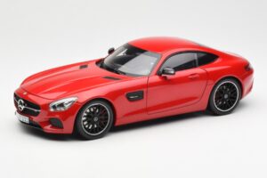 Mercedes AMG GT C190 Raudonas Norev 1:18