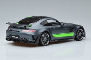 Mercedes AMG GT R Pro Selenite Pilkas GT Spirit 1:18 GT265 Derva - nuotrauka 2 iš 6