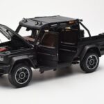 Mercedes Brabus G800 W463 Adventure XLP Night Juodas Magno Almost Real 1:18 - image 2 of 8