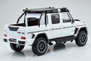 Mercedes Brabus G800 W464 Adventure XLP Polar Baltas Almost Real 1:18 860524 Metalas - nuotrauka 3 iš 8