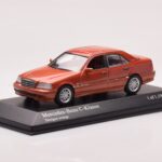 Mercedes C-Class W202 C240 Oranžinis Metalinis Minichamps 1:43 - image 2 of 4