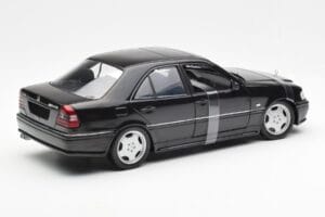 Mercedes C-Class W202 C36 AMG Juodas Metalinis UT Models 1:18 26102 Metalas - nuotrauka 2 iš 6