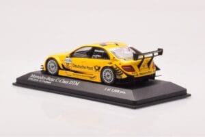 Mercedes C-Class W204 DTM Deutsche Post AMG Mercedes #17 D. Coulthard DTM 2010 Minichamps 1:43 400103817 Metalas - nuotrauka 3 iš 4