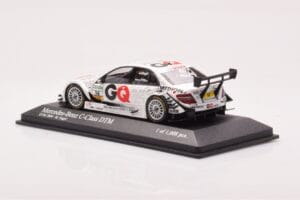 Mercedes C-Class W204 DTM GQ AMG Mercedes #16 Engels DTM 2009 Minichamps 1:43 400093816 Metalas - nuotrauka 3 iš 4
