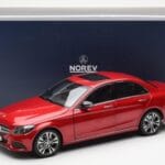 Mercedes C-Class W205 Raudonas Metallic Asia Exclusive Norev 1:18 - image 8 of 8