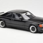 Mercedes 560 SEC C126 AMG Widebody Juodas Otto 1:18 - image 4 of 6