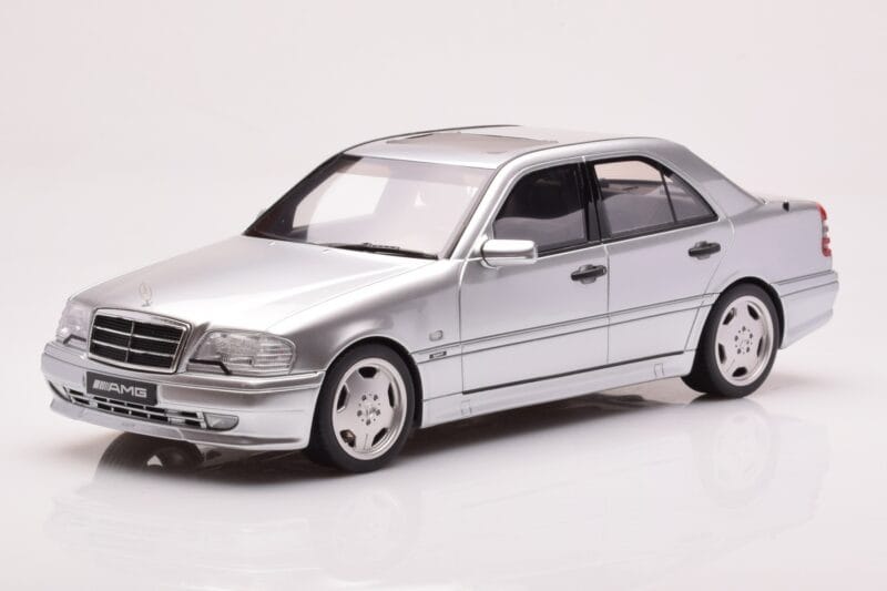 Mercedes C36 AMG W202 Sidabrinis Otto 1:18