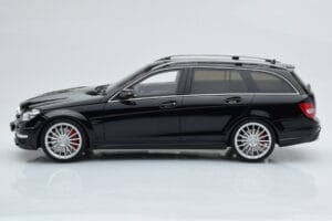 Mercedes C63 AMG S204 T-Model Juodas GT Spirit 1:18 GT760 Derva - nuotrauka 3 iš 6