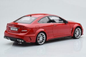 Mercedes C63 AMG W204 Black Series Raudonas GT Spirit 1:18 GT065 Derva - nuotrauka 2 iš 6