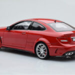 Mercedes C63 AMG W204 Black Series Raudonas GT Spirit 1:18 - image 5 of 6