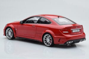 Mercedes C63 AMG W204 Black Series Raudonas GT Spirit 1:18 GT065 Derva - nuotrauka 5 iš 6