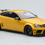 Mercedes C63 AMG W204 Black Series Auksinis GT Spirit 1:18 - image 4 of 6