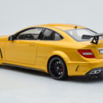 Mercedes C63 AMG W204 Black Series Auksinis GT Spirit 1:18 - image 5 of 6
