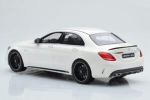Mercedes C63S AMG W205 Baltas GT Spirit 1:18 B66960370 Derva - nuotrauka 5 iš 6