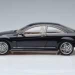 Mercedes CL63 AMG C216 Juodas AUTOart 1:18 76169 Metalas - image 3 of 6