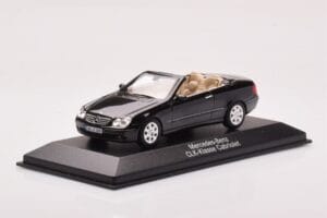 Mercedes CLK A209 Kabrioletas Obsidian Juodas Metalinis Minichamps 1:43 B66961966 Metalas - nuotrauka 2 iš 4