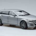 Mercedes CLS Shooting Brake X218 Alanite Pilkas Norev 1:18 - image 5 of 7