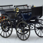 Mercedes Daimler Motorkutsche Tamsiai Mėlynas Norev 1:18 - image 4 of 6