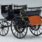 Mercedes Daimler Motorkutsche Tamsiai Mėlynas Norev 1:18 - image 5 of 6