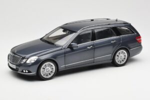 Mercedes E-Class S212 T-Model Tenorit Pilkas Metallic Minichamps 1:18