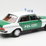 Mercedes E-Class W123 Polizei Norev 1:18 - image 3 of 8