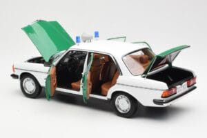 Mercedes E-Class W123 Polizei Norev 1:18 B66040676 Metalas - nuotrauka 5 iš 8