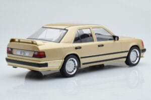 Mercedes E-Class W124 Tuning Smėlio MCG 1:18 MCG18342 Metalas - nuotrauka 2 iš 6