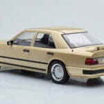 Mercedes E-Class W124 Tuning Smėlio MCG 1:18 - image 5 of 6