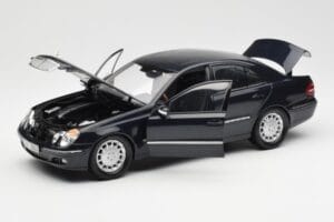 Mercedes E-Class W211 Mėlynas Metallic Kyosho 1:18 B66962147 Metalas - nuotrauka 2 iš 8