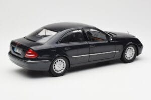 Mercedes E-Class W211 Mėlynas Metallic Kyosho 1:18 B66962147 Metalas - nuotrauka 3 iš 8