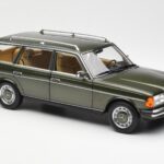 Mercedes 230T W123 T-Model Žalias Metalinis Norev 1:18 - image 6 of 8