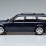Mercedes E36 AMG S124 Mėlynas Otto 1:18 OT753 Derva - image 3 of 6