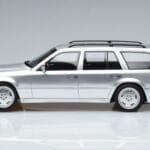 Mercedes E36 AMG S124 Sidabrinis Otto 1:18 OT889 Derva - image 3 of 6