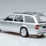Mercedes E36 AMG S124 Sidabrinis Otto 1:18 OT889 Derva - image 5 of 6