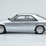 Mercedes E36 AMG C124 Coupe Sidabrinis Otto 1:18 - image 3 of 6