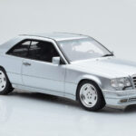 Mercedes E36 AMG C124 Coupe Sidabrinis Otto 1:18 - image 4 of 6