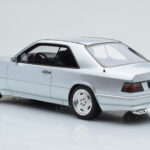 Mercedes E36 AMG C124 Coupe Sidabrinis Otto 1:18 - image 5 of 6