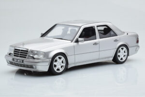 Mercedes E500 W124 Sidabrinis Otto 1:18