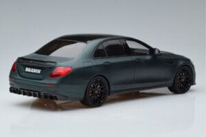 Mercedes E63 AMG Brabus 800 W213 Žalias GT Spirit 1:18 GT208 Derva - nuotrauka 2 iš 6