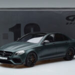Mercedes E63 AMG Brabus 800 W213 Žalias GT Spirit 1:18 - image 6 of 6