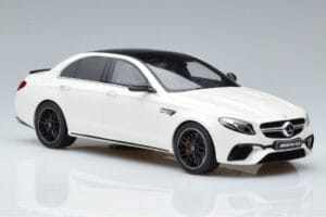 Mercedes AMG E63 S W213 Baltas GT Spirit 1:18 B66965711 Derva - nuotrauka 4 iš 6