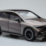 Mercedes EQE SUV X294 AMG Line Velvet Rudas NZG 1:18 - image 6 of 8