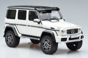 Mercedes G500 4x4 W463 GT Spirit 1:18 GT142 Derva - nuotrauka 4 iš 6