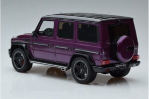 Mercedes G63 AMG W463 Crazy Color Galactic Beam Dealer Edition GT Spirit 1:18 B66961014 Derva - nuotrauka 5 iš 6